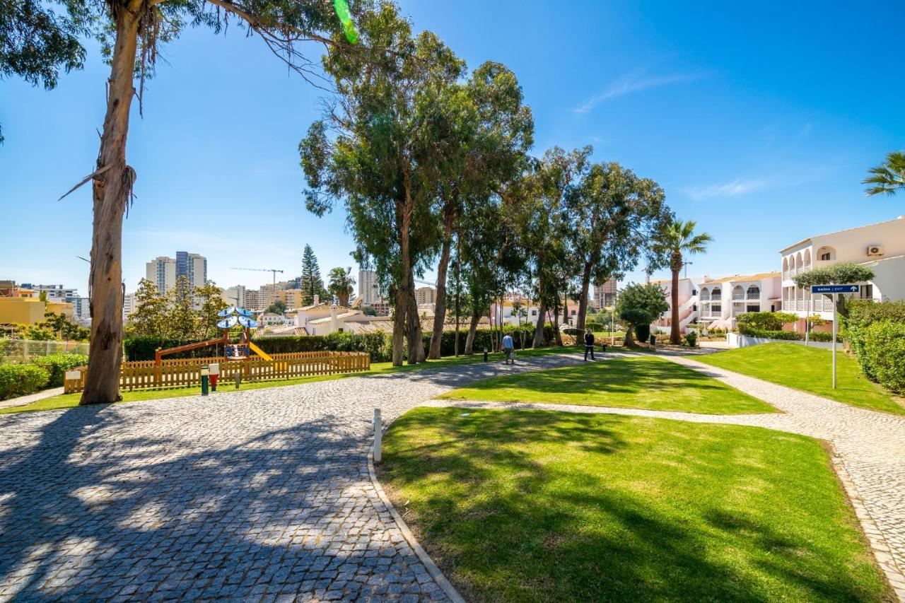 Praia Da Rocha, Vila Rosa, T1, Piscinas, Parqueamento E Internet By Ig Portimão Exterior photo
